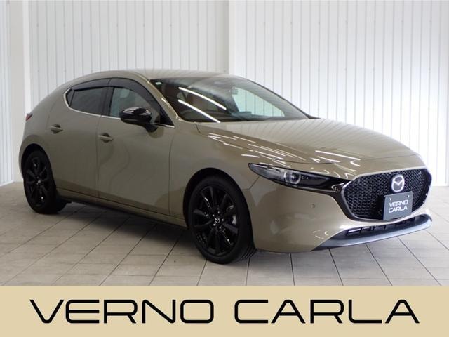 Mazda 3 FASTBACK 2023 — фото автомобиля 1