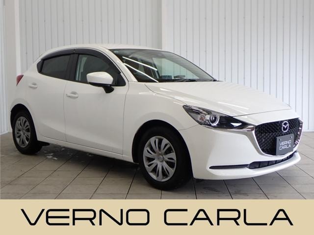 Mazda 2 2021 — фото автомобиля 1