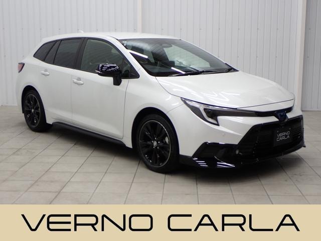 Toyota COROLLA TOURING 2024 — фото автомобиля
