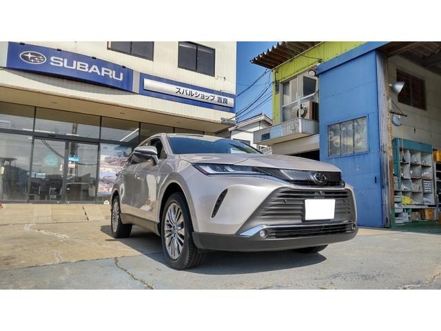 Toyota HARRIER 2025 — фото автомобиля 1