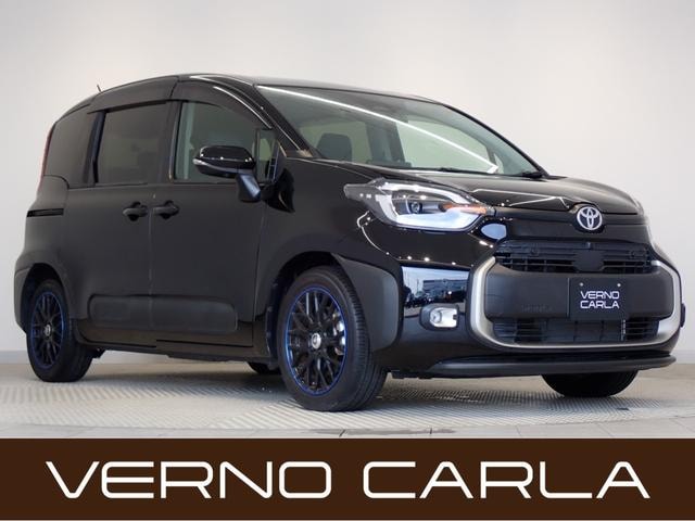 Toyota SIENTA 2022 — фото автомобиля 1