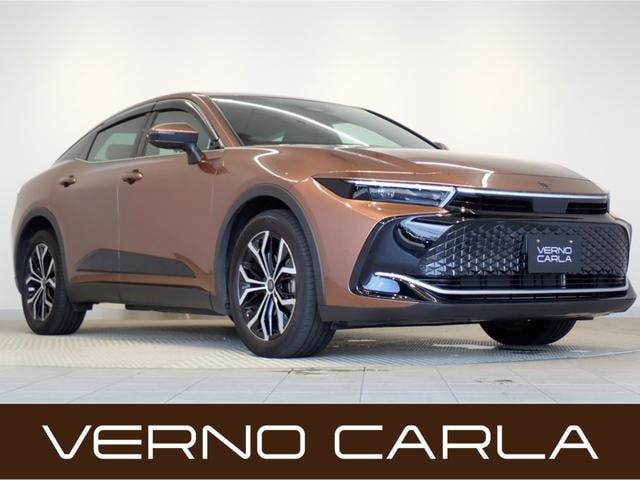 Toyota CROWN CROSSOVER 2024 — фото автомобиля