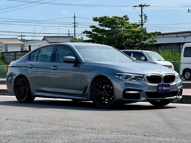Bmw 5 SERIES 2017 — фото автомобиля 1