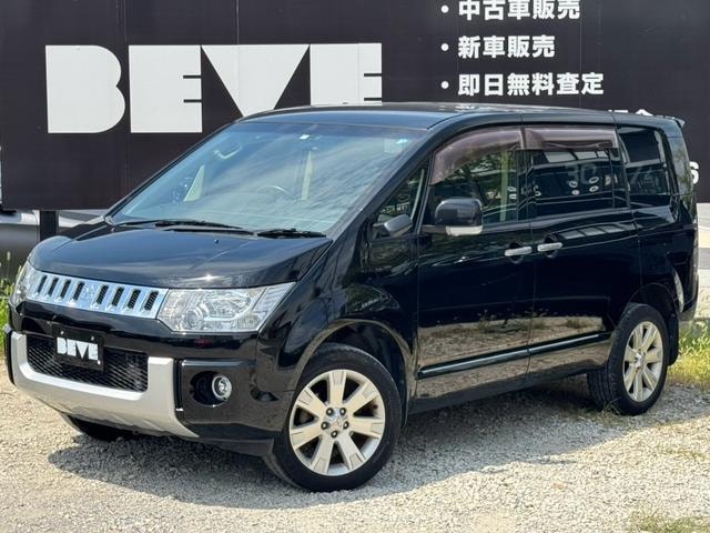 Mitsubishi DELICA D:5 2015 — фото автомобиля 1