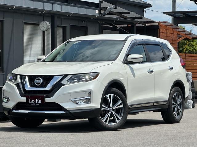 Nissan X-TRAIL 2017 — фото автомобиля 1