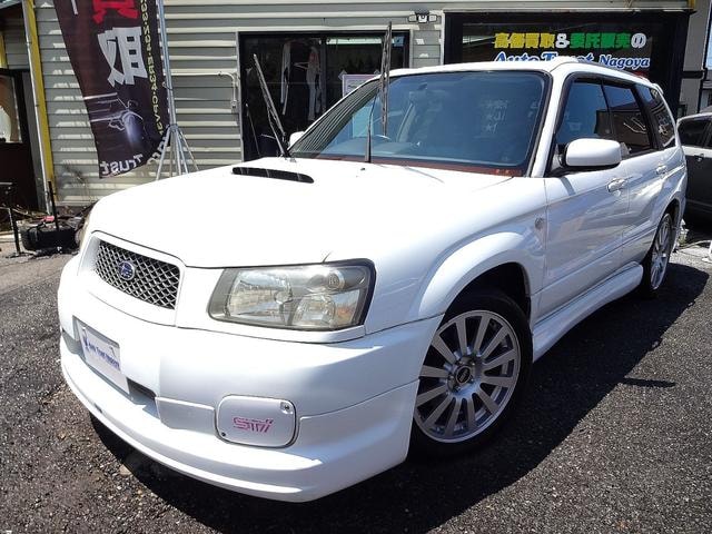 Subaru FORESTER 2004 — фото автомобиля 1