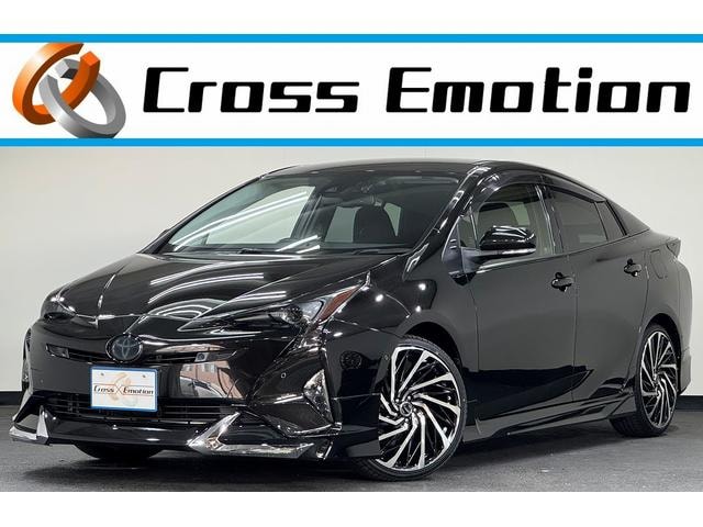 Toyota PRIUS 2016 — фото автомобиля 1