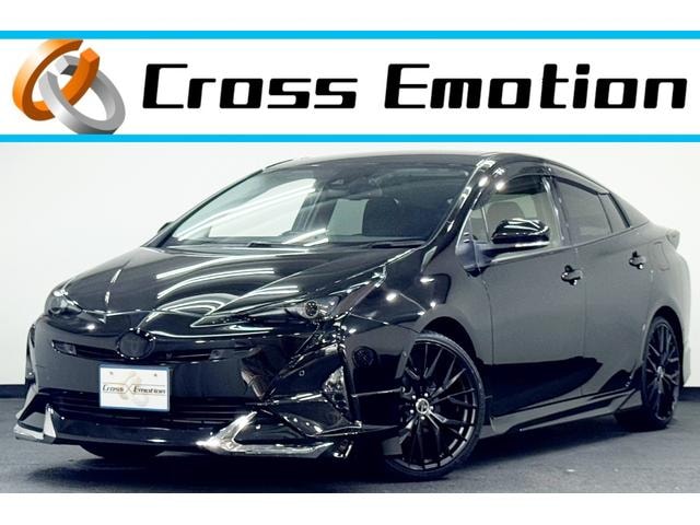 Toyota PRIUS 2016 — фото автомобиля