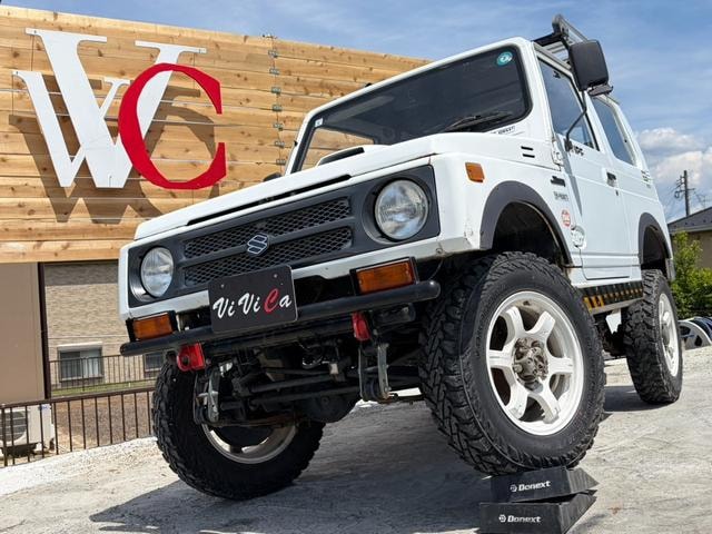 Suzuki JIMNY 1992 — фото автомобиля