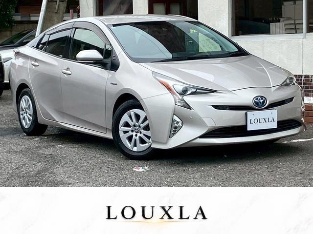 Toyota PRIUS 2017 — фото автомобиля 1