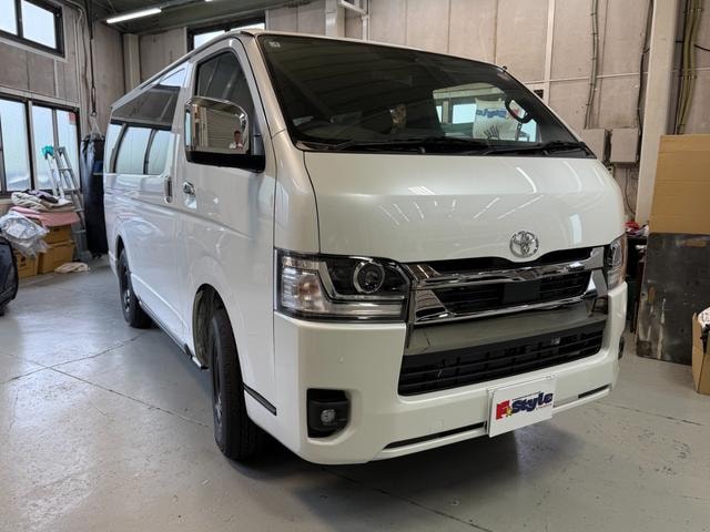 Toyota HIACE VAN 2026 — фото автомобиля