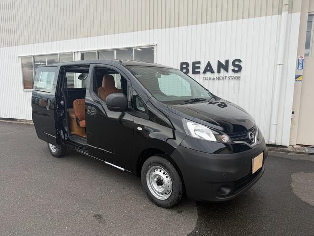 Nissan NV200 VANETTE VAN 2026 — фото автомобиля