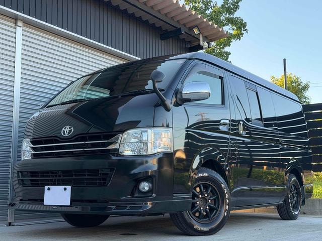Toyota HIACE VAN 2011 — фото автомобиля 1