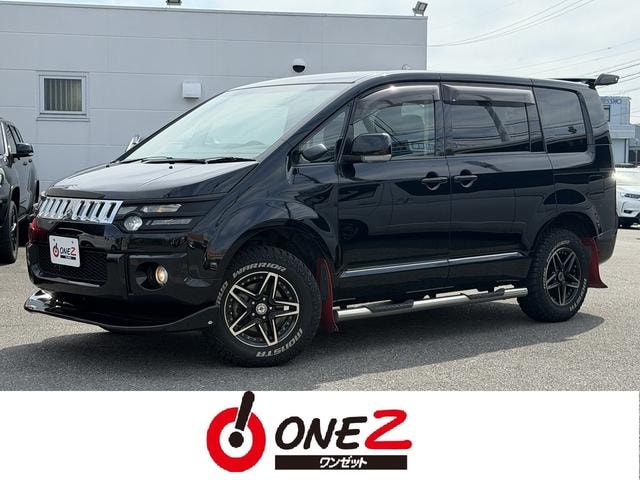 Mitsubishi DELICA D:5 2010 — фото автомобиля