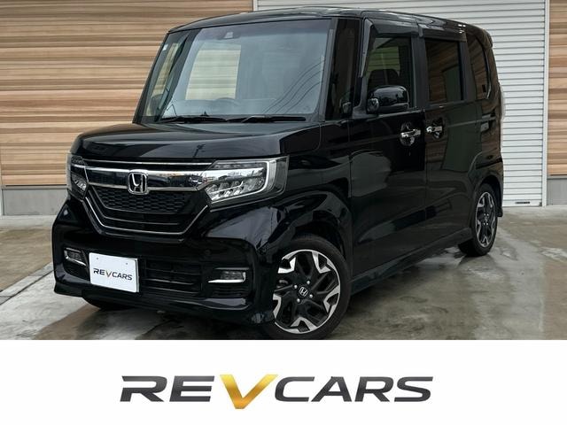Honda N-BOX CUSTOM 2019 — фото автомобиля 1