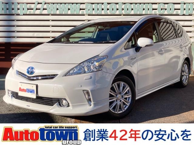 Toyota PRIUS ALPHA 2012 — фото автомобиля 1