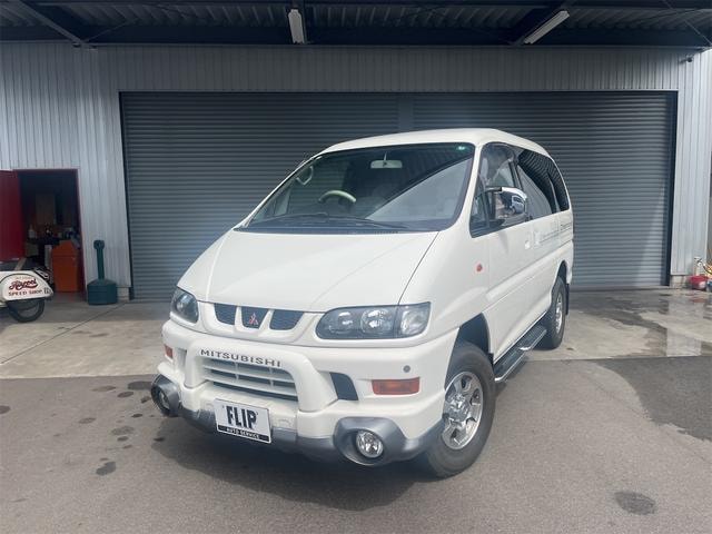 Mitsubishi DELICA SPACE GEAR 2001 — фото автомобиля