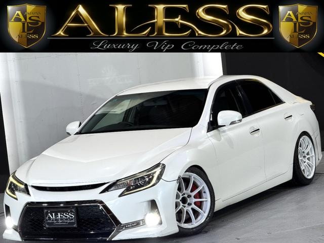 Toyota MARK X 2013 — фото автомобиля 1