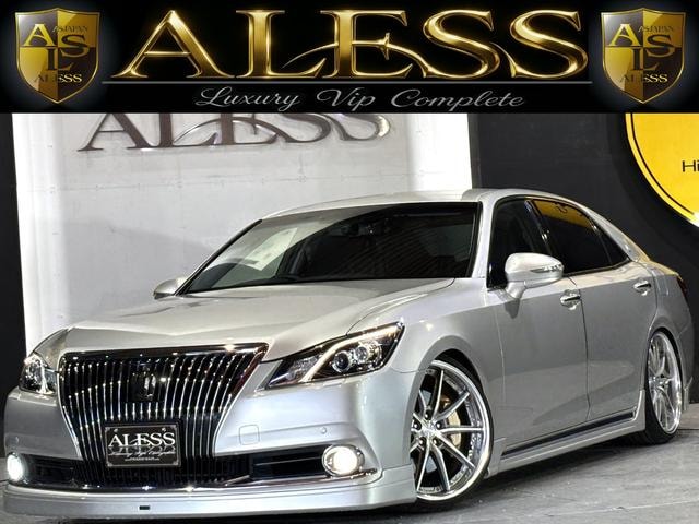 Toyota CROWN MAJESTA 2014 — фото автомобиля