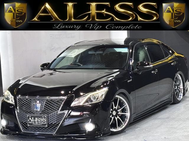 Toyota CROWN HYBRID 2015 — фото автомобиля 1
