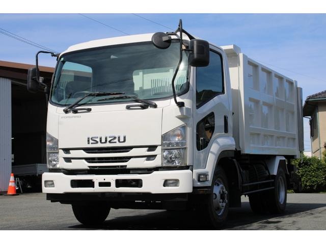 Isuzu FORWARD 2017 — фото автомобиля 1
