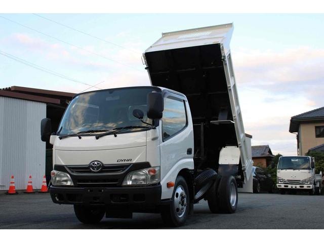 Toyota DYNA TRUCK 2013 — фото автомобиля