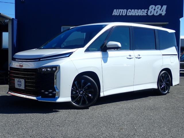 Toyota VOXY 2026 — фото автомобиля