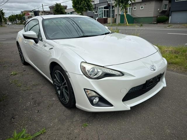 Toyota 86 2013 — фото автомобиля