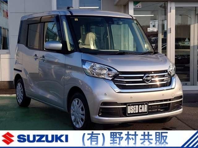 Nissan DAYZ ROOX 2018 — фото автомобиля 1