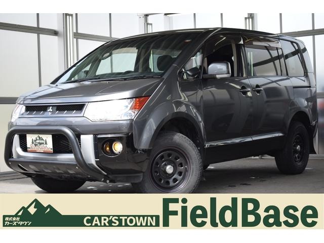 Mitsubishi DELICA D:5 2016 — фото автомобиля 1