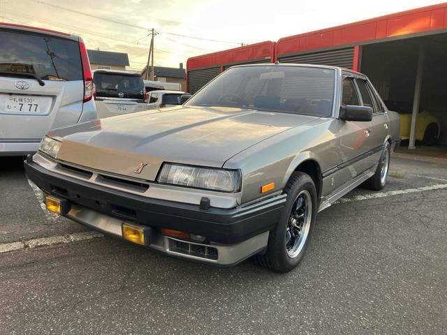 Nissan SKYLINE 1984 — фото автомобиля 1