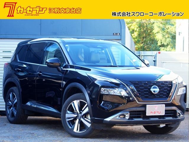 Nissan X-TRAIL 2024 — фото автомобиля