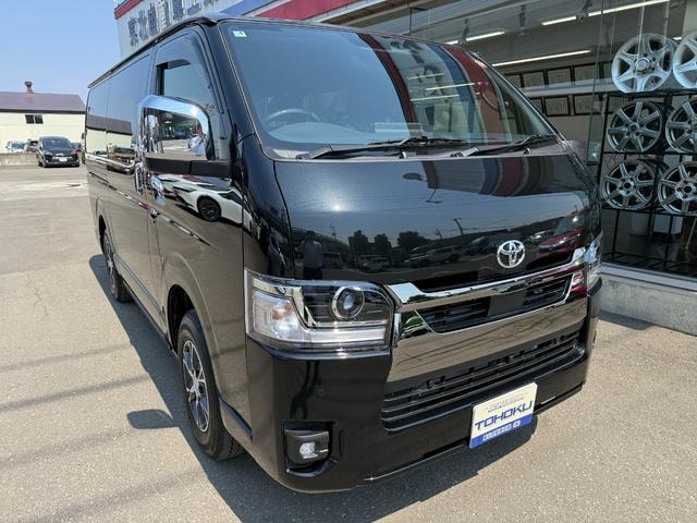 Toyota HIACE VAN 2026 — фото автомобиля 1