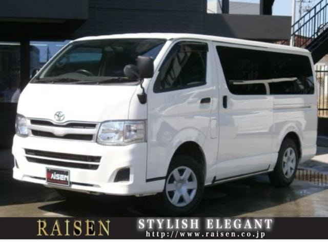 Toyota HIACE VAN 2011 — фото автомобиля