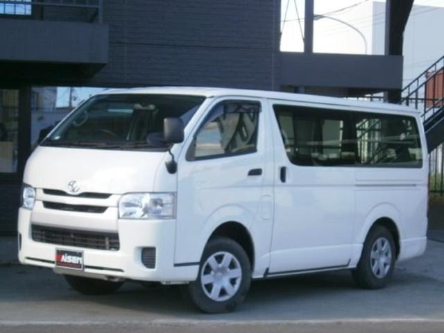 Toyota HIACE VAN 2015 — фото автомобиля 1