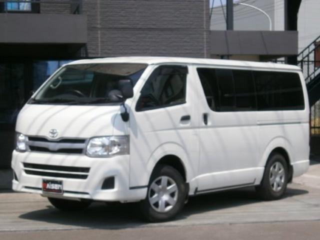 Toyota HIACE VAN 2012 — фото автомобиля 1