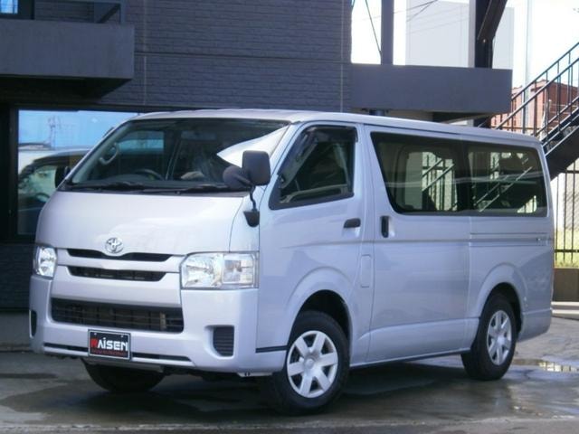 Toyota HIACE VAN 2017 — фото автомобиля 1