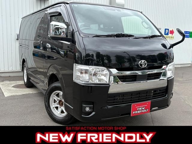 Toyota HIACE VAN 2025 — фото автомобиля
