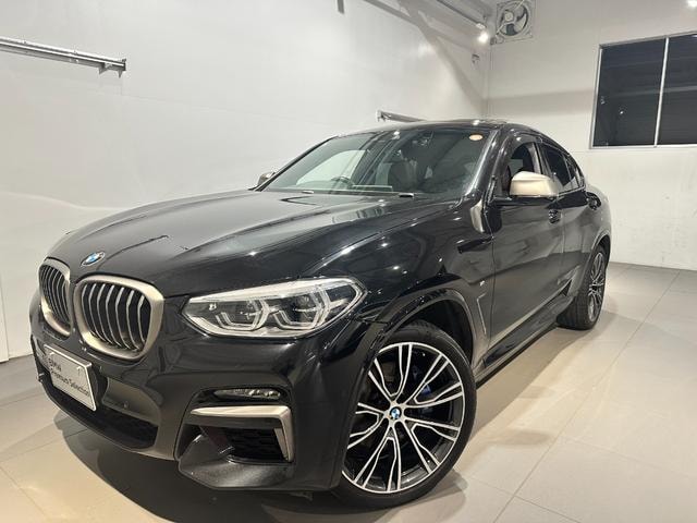 Bmw X4 2020 — фото автомобиля 1