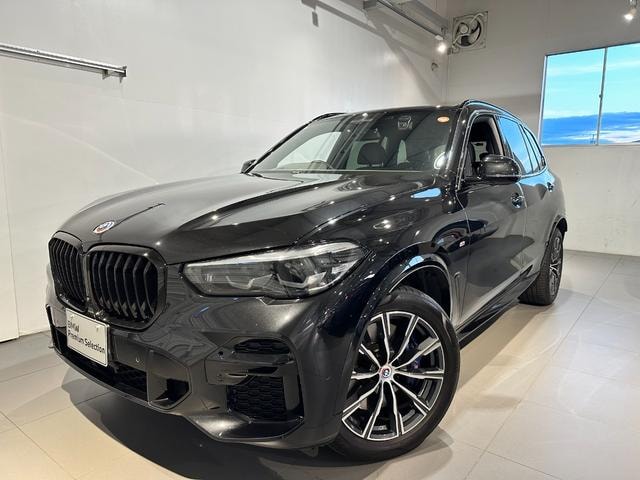 Bmw X5 2023 — фото автомобиля 1