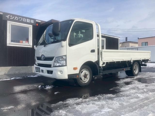 Toyota DYNA TRUCK 2017 — фото автомобиля
