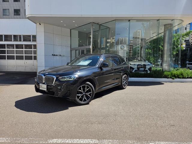 Bmw X3 2022 — фото автомобиля 1