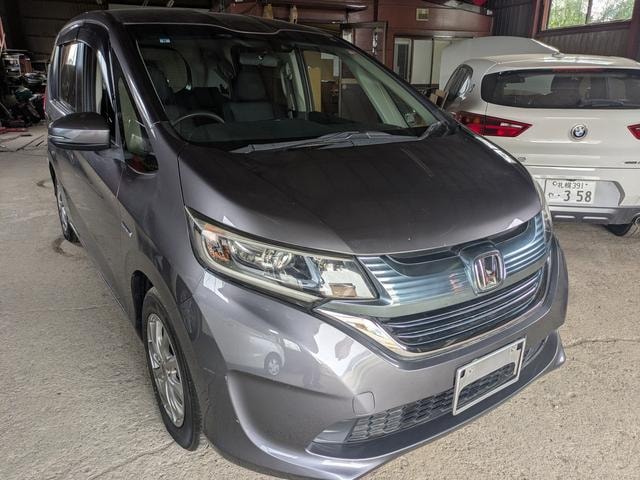 Honda FREED PLUS HYBRID 2017 — фото автомобиля