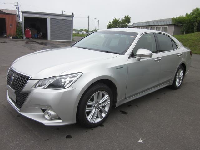 Toyota CROWN HYBRID 2014 — фото автомобиля
