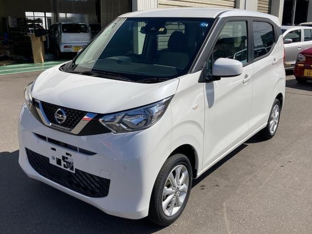 Nissan DAYZ 2020 — фото автомобиля 1