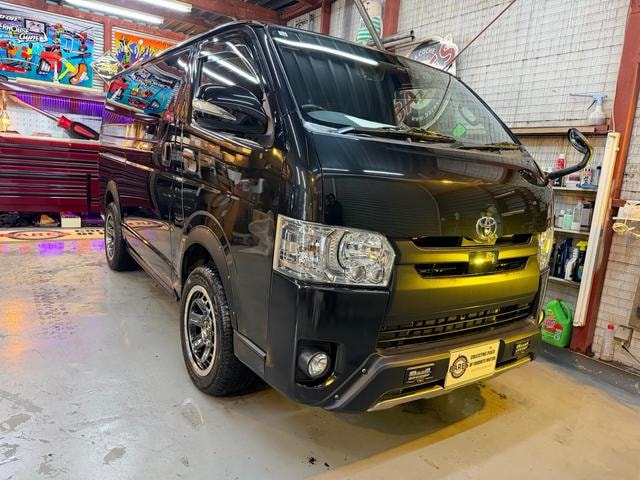 Toyota HIACE VAN 2019 — фото автомобиля 1