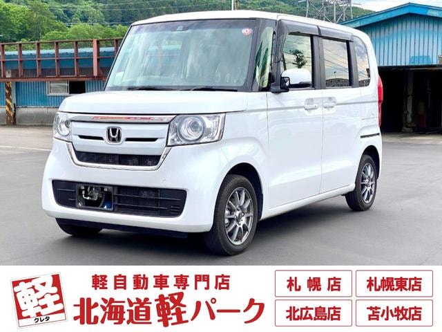 Honda N-BOX 2018 — фото автомобиля 1