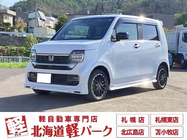 Honda N-WGN CUSTOM 2024 — фото автомобиля 1