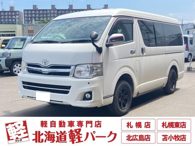 Toyota REGIUS ACE VAN 2011 — фото автомобиля