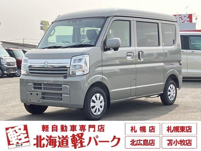Suzuki EVERY 2026 — фото автомобиля 1